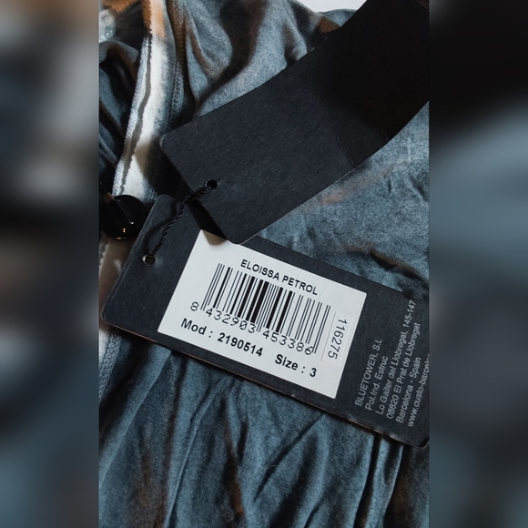 NWT Custo tee - Picture 4 of 7